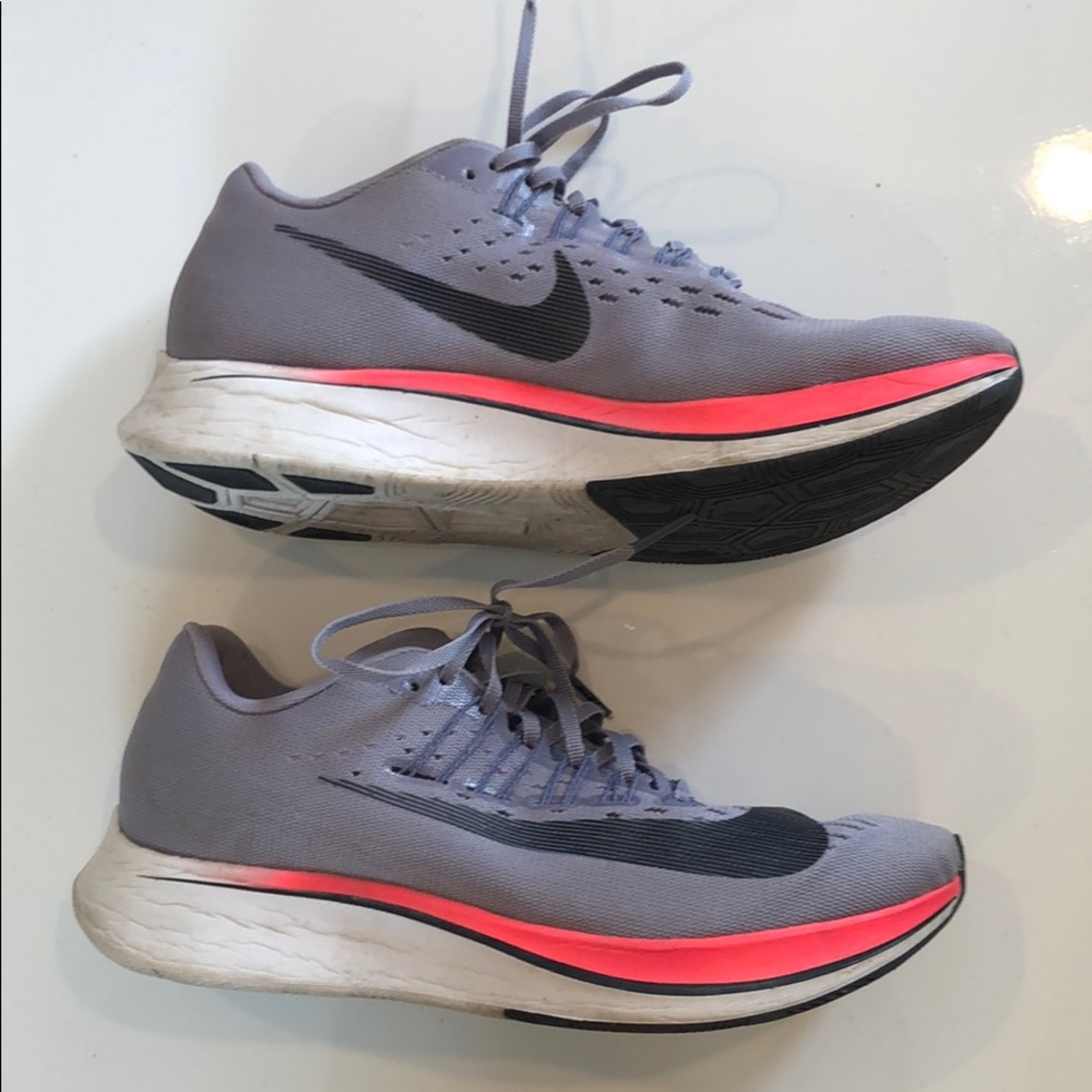 Nike | Zoom Fly Running Shoes | Pink/Gray